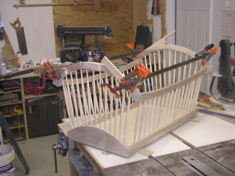 Building the maple cradle for your newborn