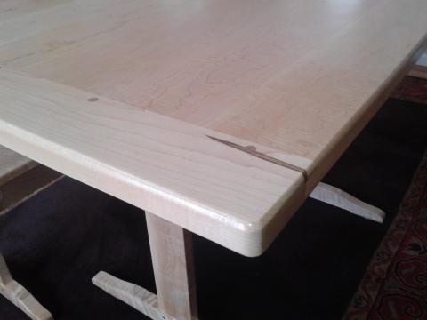 Trestle table top details